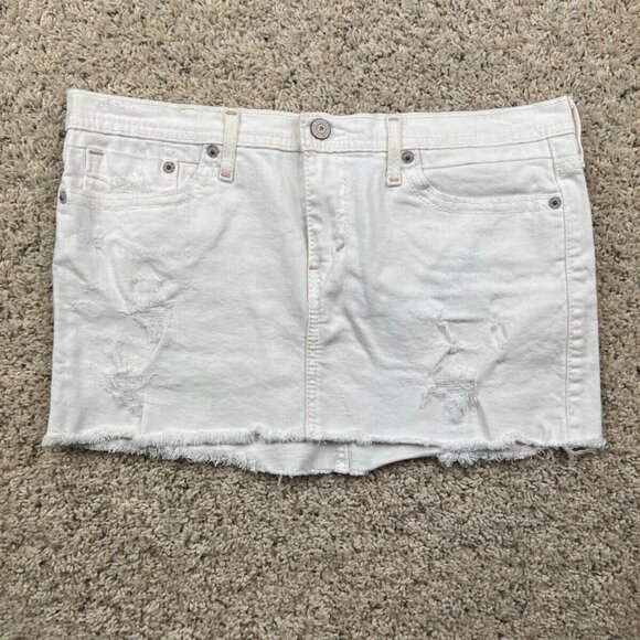 Levi's Womens Button Front Denim Skirt, White Size 29 Shirt Skirt Distressed - Picture 1 of 11
